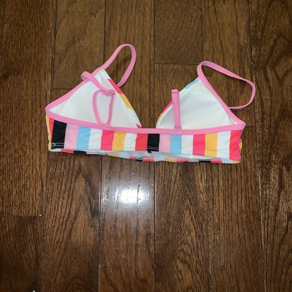 Cute bathing suite - Picture 3 of 3